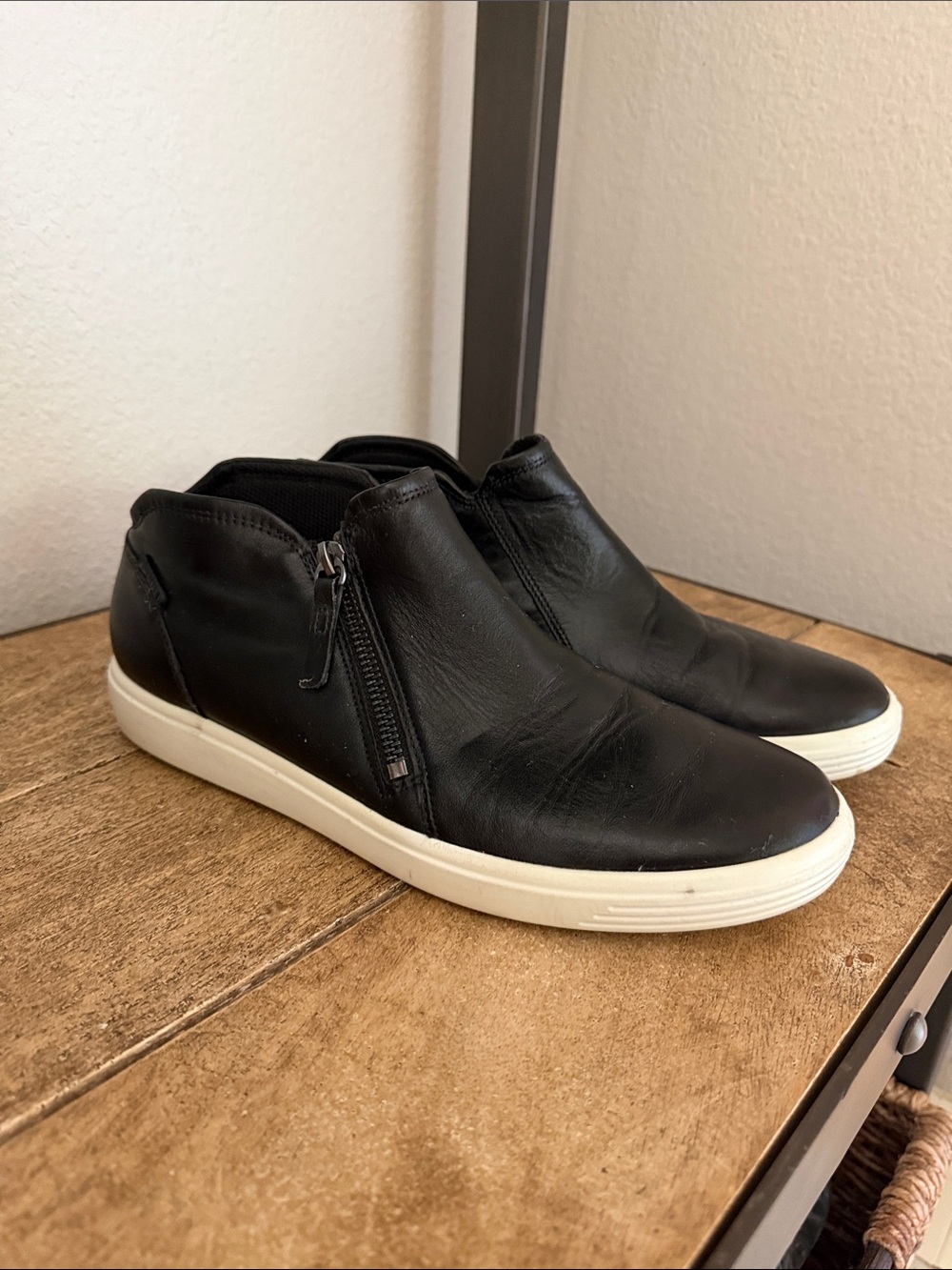 Ecco Black Leather Zip Sneakers with White Sole - Picture 2 of 6
